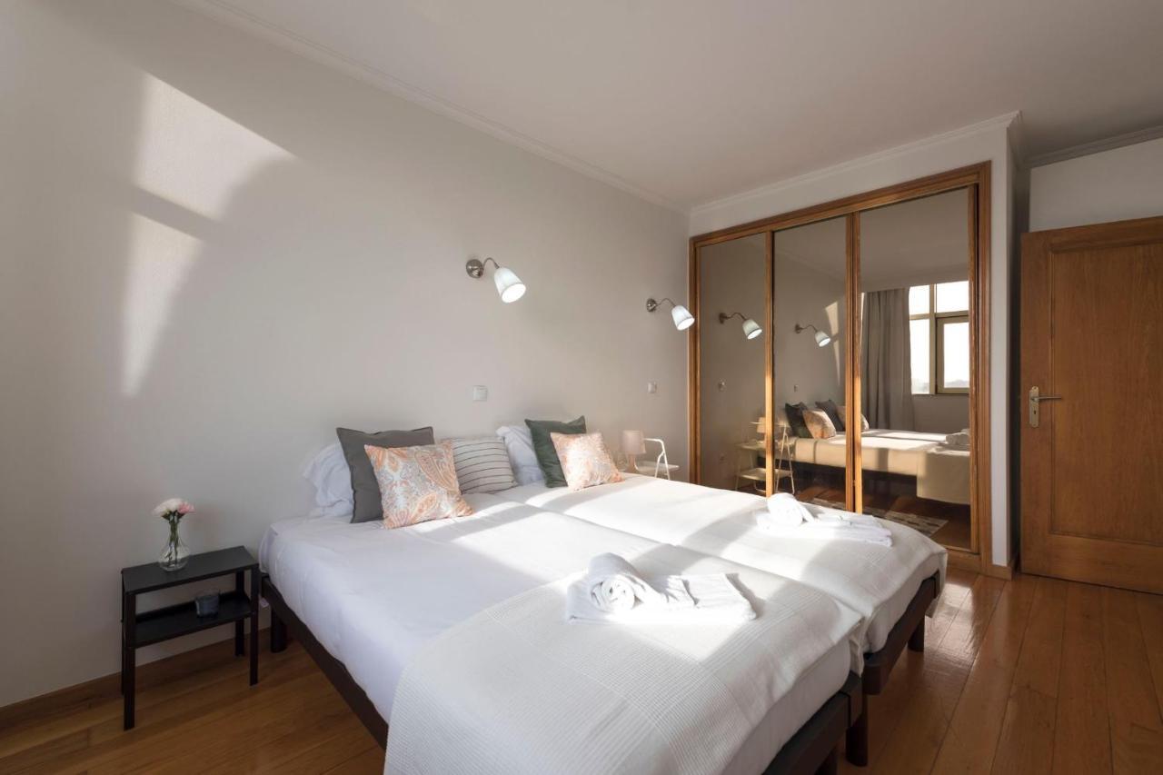 Lovelystay - 1Br Flat With Stunning Views Over Porto Vila Nova de Gaia Exterior photo